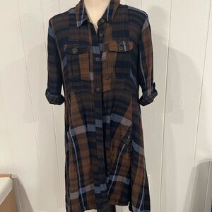 Chelsea & Theodore Brown and Blue Plaid Long Sleeve Dress